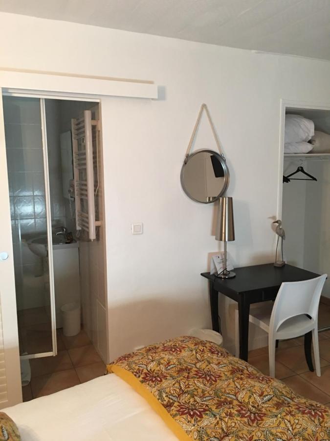Hotel Le Mistral Marseilles Buitenkant foto