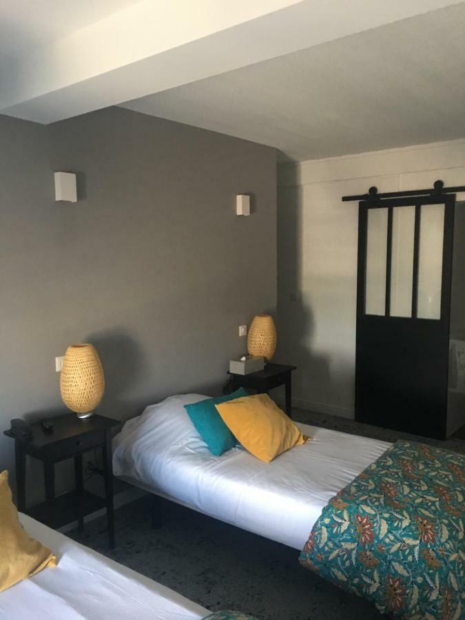 Hotel Le Mistral Marseilles Buitenkant foto